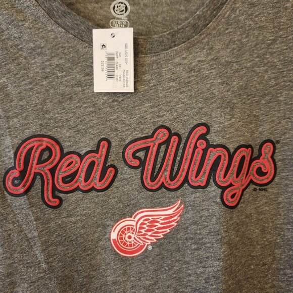 Detroit Red Wings NHL Womens T-Shirt L/G 12/14 Gray Cotton Blend Short Sleeve - Picture 2 of 8